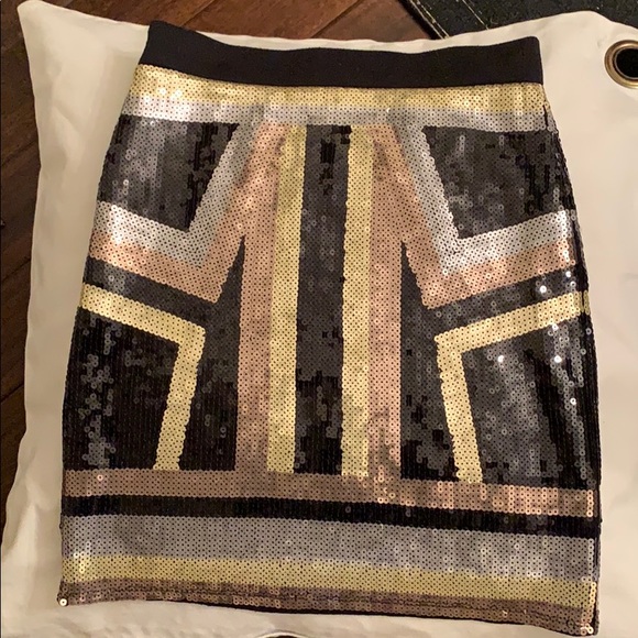 Bebe Sequin skirt in gold, black, silver & bronze - Picture 6 of 6